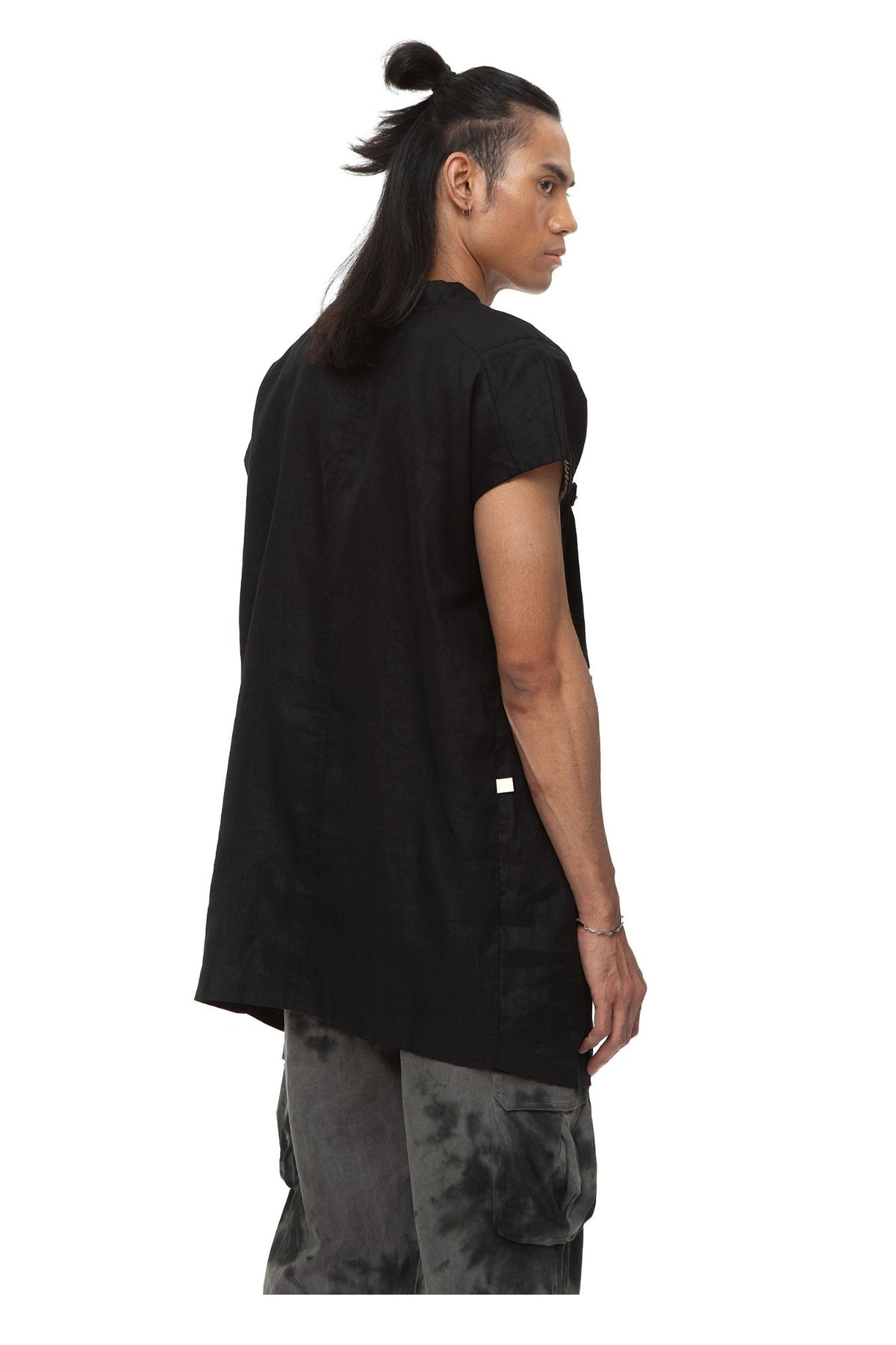 Excalibur Sleeveless Linen Jacket — Black