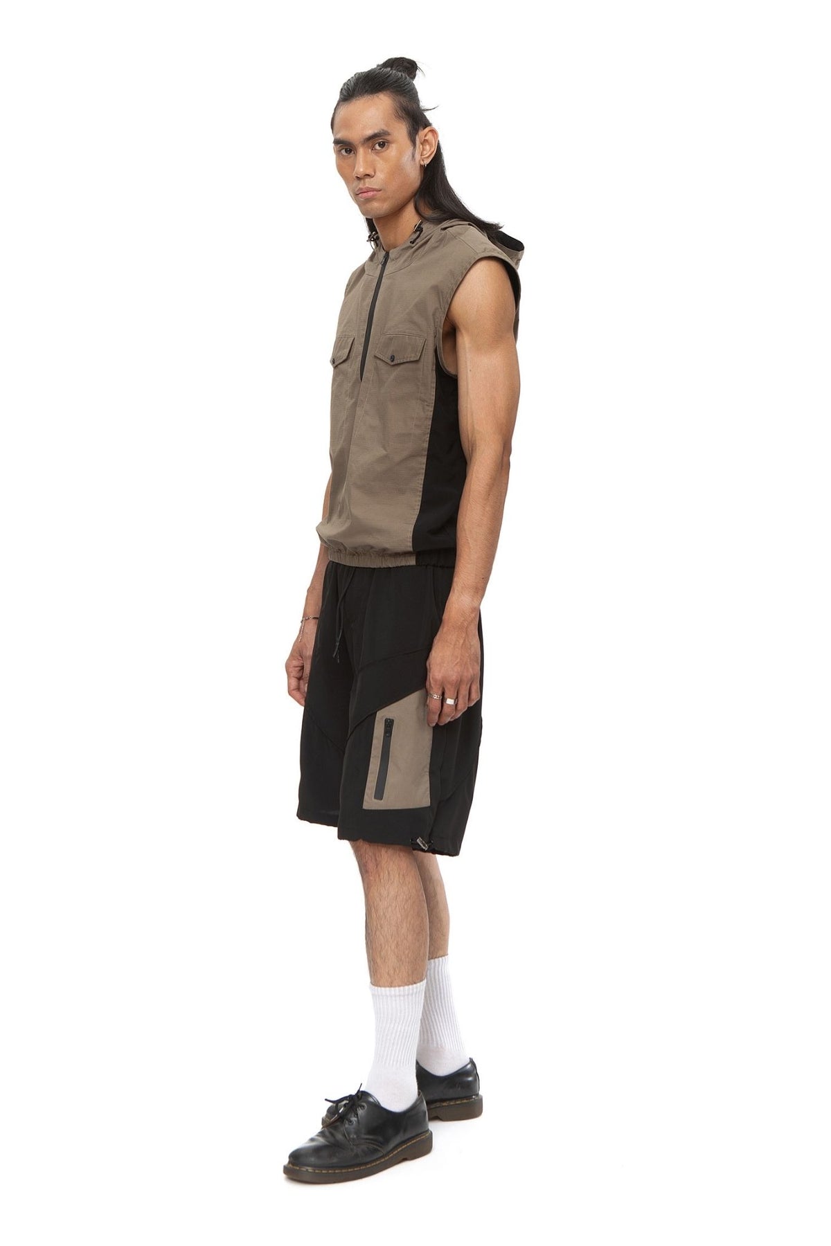 Kamba Hooded Vest — Mocca