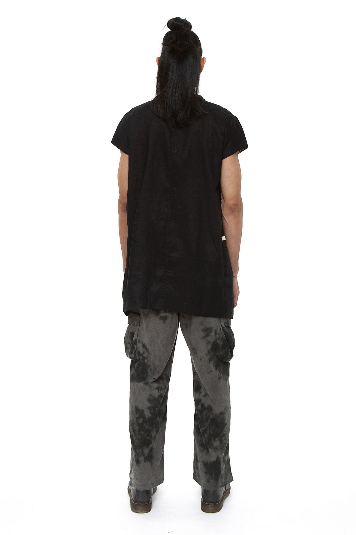 Excalibur Sleeveless Linen Jacket — Black