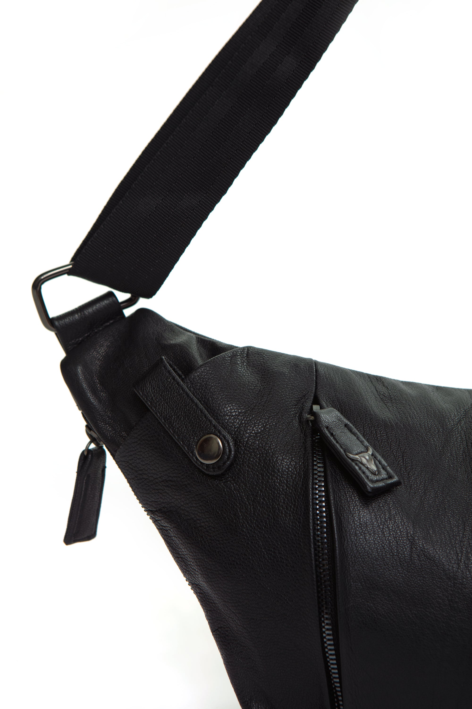 Kin Leather Pocket