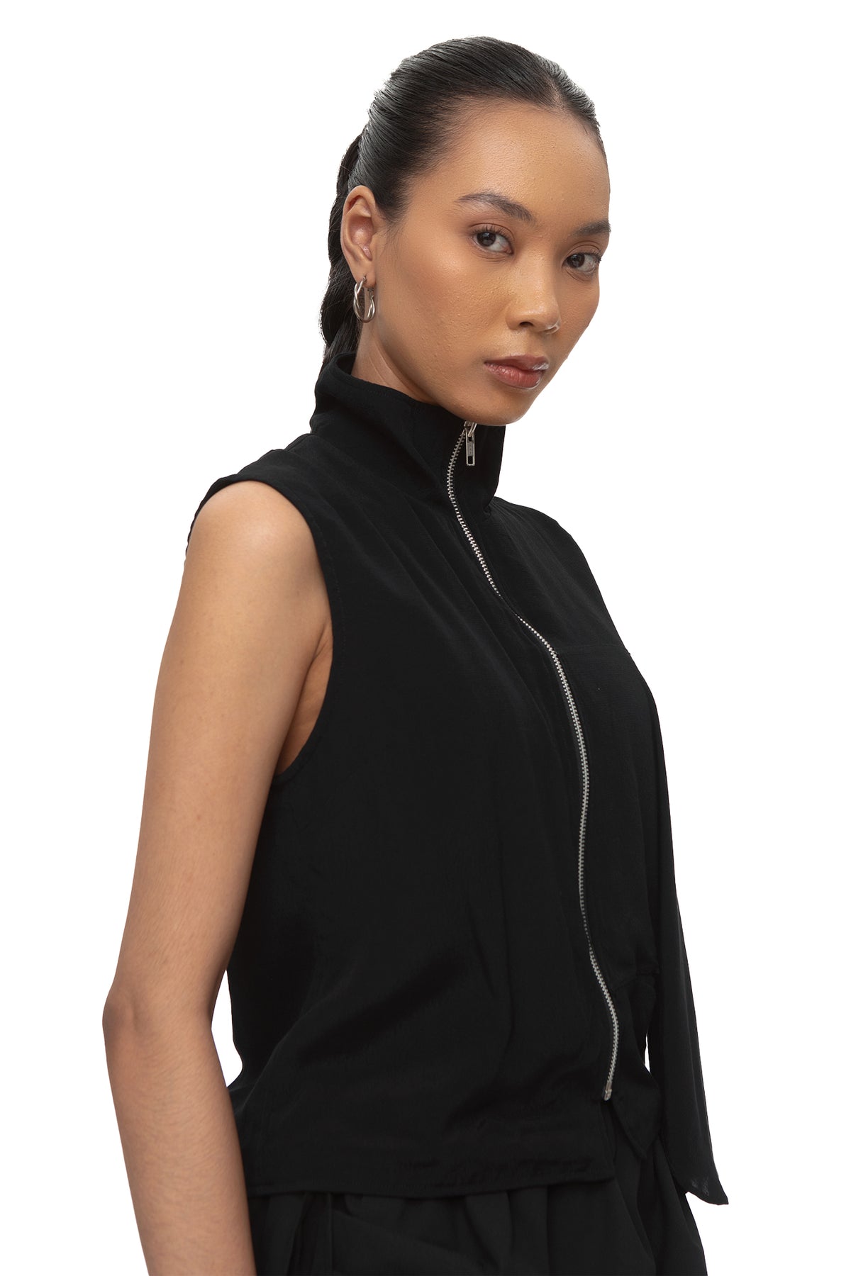 Apama Zip Top — Black