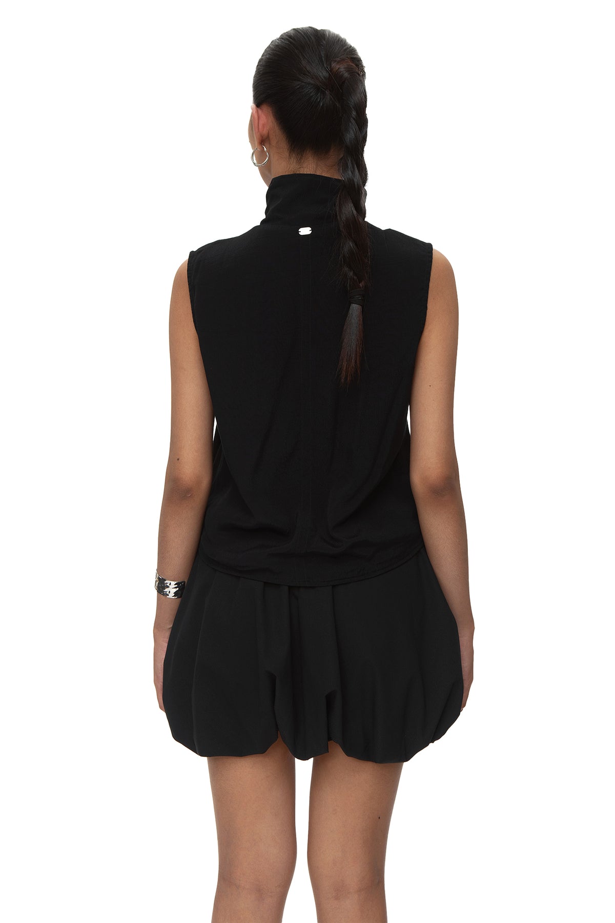 Apama Zip Top — Black