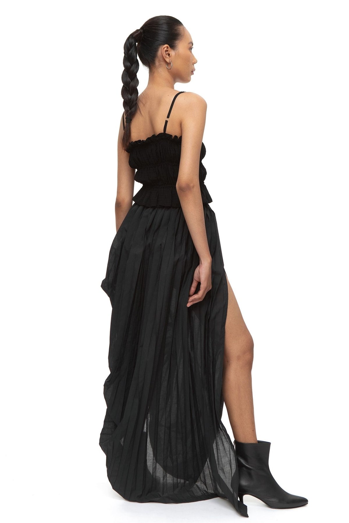 Gottingen Pleated Skirt — Black
