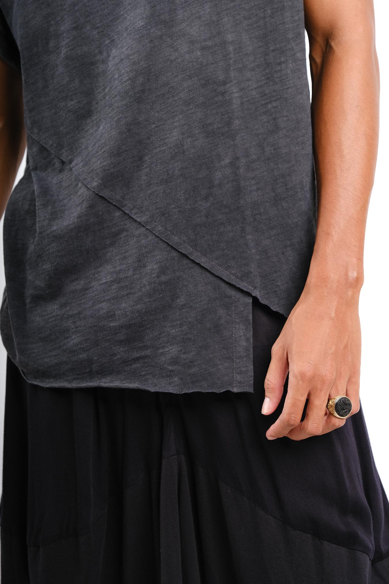 Cabu Cotton T-Shirt - Gingersnap Bali